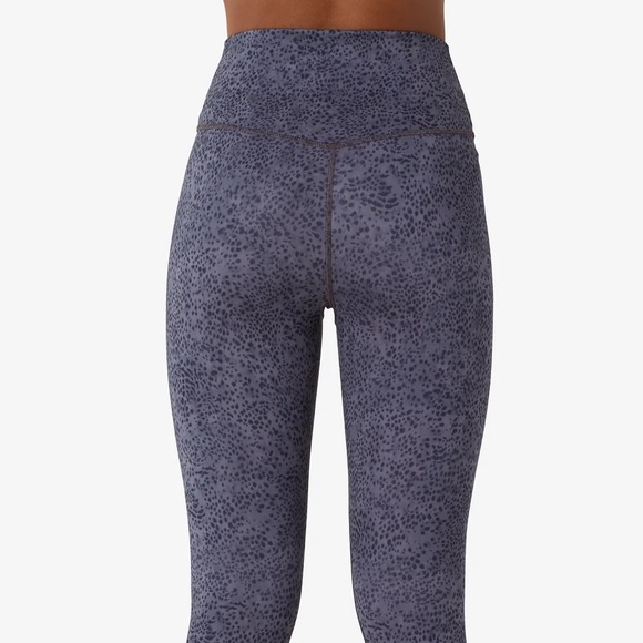 Lolë High Waisted Leggings - Picture 3 of 5